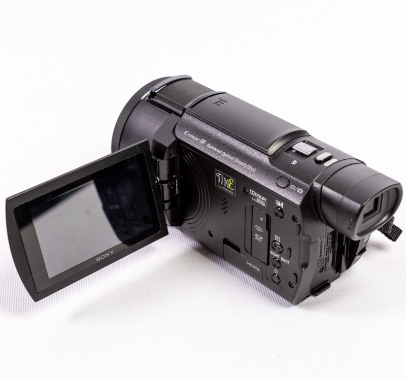 Camescope 4K optique stabilisée écran 2